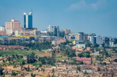 Sarah Isaac ayaa ku tilmaantay doorashada Rwanda inay tahay "go'aan sax ah" markay ka fikirtay inay dalkeeda uga tagto si ay u ololayso.