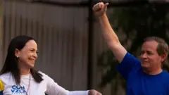 María Corina Machado y Juan Pablo Guanipa