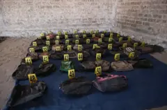 Mochilas recolhidas pela Promotoria de Jalisco no "Rancho Izaguirre"