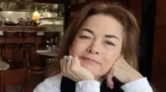 அரிய வகை கல்லீரல் நோயால் ஒரு அடி வரை உயரம் குறைந்த பெண்