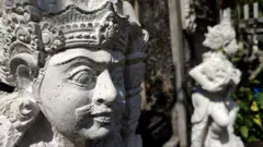 சோழர், பாண்டியர் ஆட்சியில் அரசு அதிகாரிகளின் ஊழல், முறைகேடுகளுக்கு வழங்கிய தண்டனைகள்