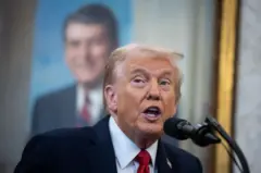 الرئيس الأمريكي دونالد ترامب في 16 أكتوبر/تشرين الأول 2025