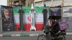 "Бирор юмшоқ сценарий кўринмаяпти". Шарқшунос Руслан Сулаймонов Эронга сафари ҳақида сўзлаб берди