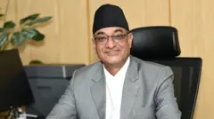 गृहमन्त्री रमेश लेखक