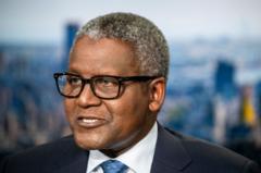 Nawa ne kuɗin da Dangote ya yi alƙawarin bayarwa sadaka?