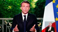 الرئيس الفرنسي إيمانويل ماكرون