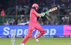 इंग्लैंड के जोस बटलर ने राजस्थान रॉयल्स के लिए तीन पारियों ने दो शतक बनाए हैं