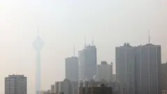 چشم‌انداز تهران با آلودگی