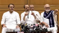 अजित पवार