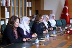 Barış Anneleri'nden siyasi partilere ziyaret: Öcalan ziyareti için bakanlığa dilekçe verecekler