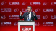 özgür özel 