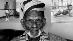 James Barnor: "Mu gufotora, nashira imbere abantu n'ubuzima bwabo".