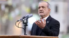 الرئيس الإيراني مسعود بزشكيان.