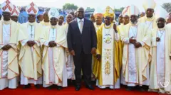 Tshisekedi n'abasenyeri bitabiriye yubile ya Mgr Kasanda