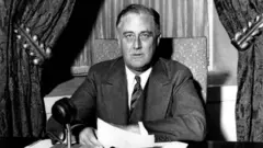 O ex-presidente americano Franklin D. Roosevelt, em pronunciamento à nação