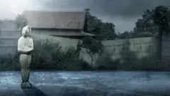 Ilustrasi pocong dengan latar rumah tua.