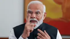 नरेंद्र मोदी 