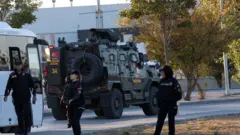 Кол салуу күзөт кызматынын нөөмөтү алмашып жактан учурда болду