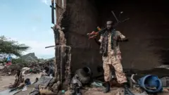 Eega baatii tokko dura finciltoonni TPLF Tigraayitti deebi'anii as naannoo biraatti ce'un isaanii gabaafame