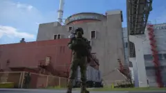 Военный у Запорожской АЭС