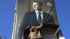 Mnamo Desemba 9, makundi ya waasi yalichukua udhibiti wa mji mkuu Damascus.