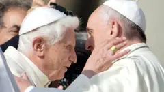 Papa Francisco e o papa emérito Bento 16