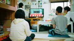 Ijoolleen mana barnootaa keessatti taphachaa