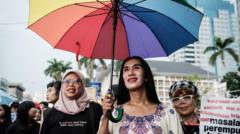 Isu LGBTQ 'digerakkan' aktor negara – 'Kepanikan moral yang sengaja dipelihara, tanpa peduli perlindungan kelompok rentan'