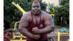 Iron Biby (kw'ifoto) yerekanye ko ari we wa mbere akomeye ahejeje kwandika amateka