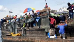 Les accidents sont fréquents sur les cours d'eau de la RDC, en raison de la vétusté des embarcations, de la surcharge et de l'absence de balisage