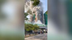 ไฟไหม้อาคารที่พักอาศัยในฮ่องกง เสียชีวิตแล้วหลายสิบ