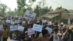 ရိုဟင်ဂျာ၊ ရက္ခိုင့်တပ်တော်