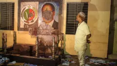 শনিবার সন্ধ্যায় জাতীয় পার্টি কার্যালয়ে হামলা ও অগ্নিসংযোগের ঘটনাও ঘটে