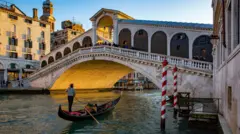 Puente de Rialto en Venecia