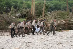 উদ্ধার তৎপরতা চলছে