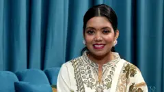 शान्ति श्री परियार।