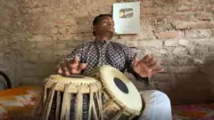 મહારાષ્ટ્રના તબલાવાદક યૂટ્યુબર