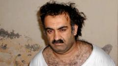 خالد شیخ محمد کے خلاف 2028 میں مقدمہ کی سماعت کا فیصلہ: 9/11 کے مبینہ ’منصوبہ ساز‘ جنھیں راولپنڈی سے گرفتار کیا گیا