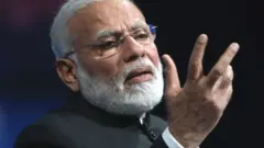 मोदी