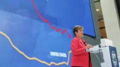 کریستالینا جورجیوا، رئیس صندوق بین‌المللی پول در آغاز نشست بهاری مشترک سال ۲۰۲۵ این نهاد و بانک جهانی در واشنگتن، پایتخت آمریکا