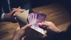 ‘மக்கள் சாட்சி’ இணையதளம், ஊழல், லஞ்சம், தமிழ்நாடு
