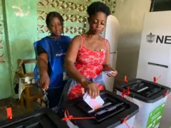 Pesin wey dey vote for Liberia