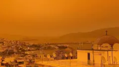 ஆரஞ்சு நிறத்திற்கு மாறிய கிரீஸ் தலைநகர் - அதீத காற்று மாசால் நிகழ்ந்த கொடுமை