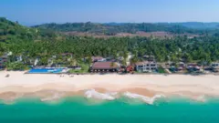 မြန်မာစစ်ခေါင်းဆောင်နဲ့ ထိုင်းစစ်ဗိုလ်ချုပ်ကြီးတွေ တွေ့ဆုံခဲ့တဲ့ Jasmine Ngapali Resort ဟိုတယ်