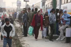 यात्रुको चाप बढेको छ