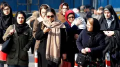 صد زن: سهم ناچیز زنان از قدرت در ایران