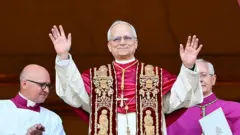 Fafaroma Leo na 14 zai jagoranci cocin ne bayan sukar da marigayi fafaroma Francis a sha, inda ake masa kallon mai sassaucin ra'ayi