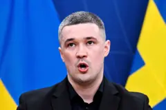 Михаил Фёдоров Украинада «бошқарувнинг тизимли инқирози» юзага келганини ва мамлакат «ўзгаришдан қўрқаётгани»ни айтди.