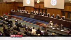 မြန်မာ-ဂမ်ဘီယာ အမှု တရားသူကြီးတွေ မေးခွန်းထုတ်