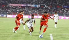 এশিয়া কাপ কোয়ালিফায়ারের ম্যাচে সিঙ্গাপুরের কাছে বাংলাদেশ ২-১ গোলে হেরে গেল। 

